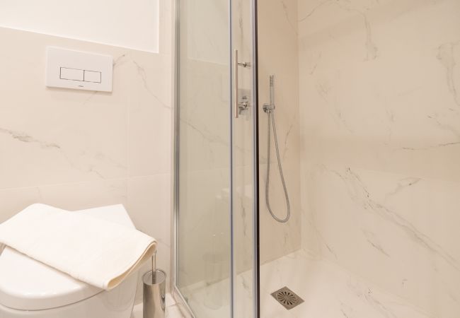 Apartment in Athens - LIV - Luminous & Spacious Apartment in Pagrati Apartment in Athens - LIV - Luminous & Spacious Apartment in Pagrati