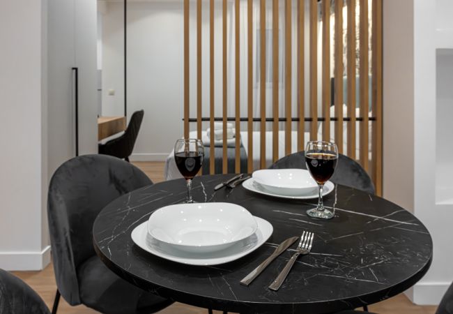 Rent by room in Athens - Kriel Suites by LIV Homes 102 Rent by room in Athens - Kriel Suites by LIV Homes 102
