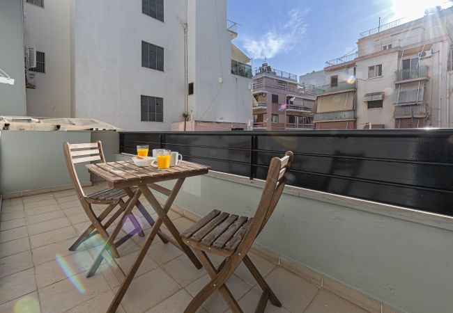Rent by room in Athens - Kriel Suites by LIV Homes 203 Rent by room in Athens - Kriel Suites by LIV Homes 203