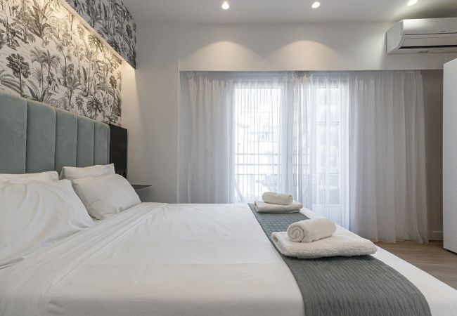 Rent by room in Athens - Kriel Suites by LIV Homes 202