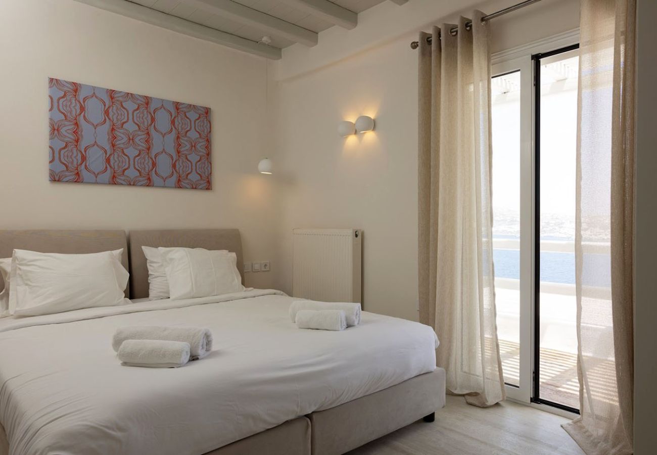 Apartment in Mykonos - Luxury Mykonian 2A Maisonette with Jacuzzi and Sea