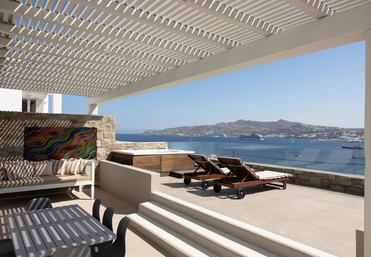 Apartment in Mykonos - Luxury Mykonian 2A Maisonette with Jacuzzi and Sea