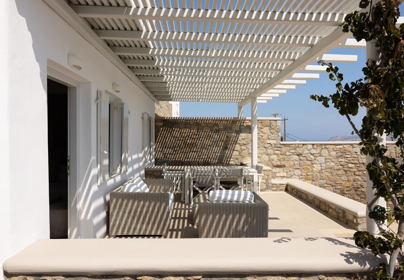 Apartment in Mykonos - Mykonos 3AB Maisonette with Jacuzzi and Seaviews