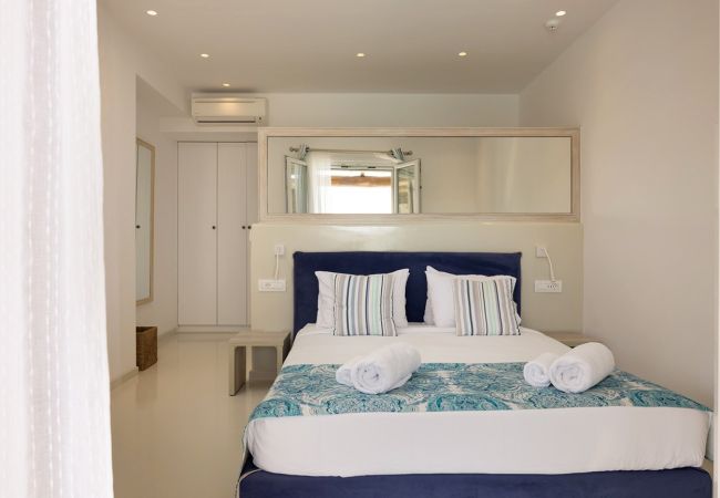 House in Mykonos - Mykonian Seaside 2AB House with Private Pool House in Mykonos - Mykonian Seaside 2AB House with Private Pool