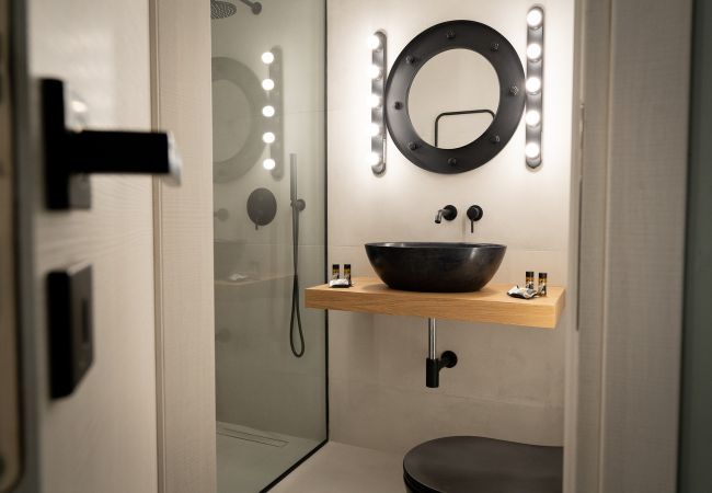 Apartment in Athens - LIV - Comfortable Designer Apt in Lycabettus Apartment in Athens - LIV - Comfortable Designer Apt in Lycabettus