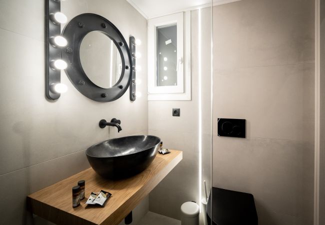 Apartment in Athens - LIV - Comfortable Designer Apt in Lycabettus Apartment in Athens - LIV - Comfortable Designer Apt in Lycabettus
