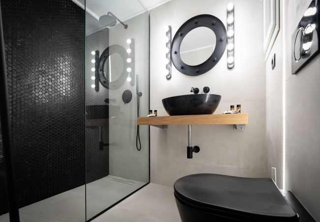 Apartment in Athens - LIV - Comfortable Designer Apt in Lycabettus Apartment in Athens - LIV - Comfortable Designer Apt in Lycabettus