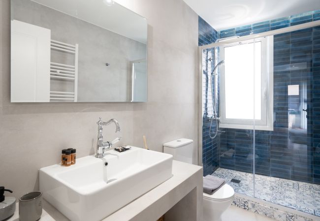 Apartment in Athens - LIV - Charming 3BD in Athens Vibrant Downtown Apartment in Athens - LIV - Charming 3BD in Athens Vibrant Downtown