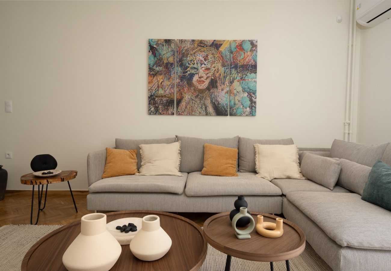 Apartment in Athens - Modern Luxurious Apartment in the Heart of Athens