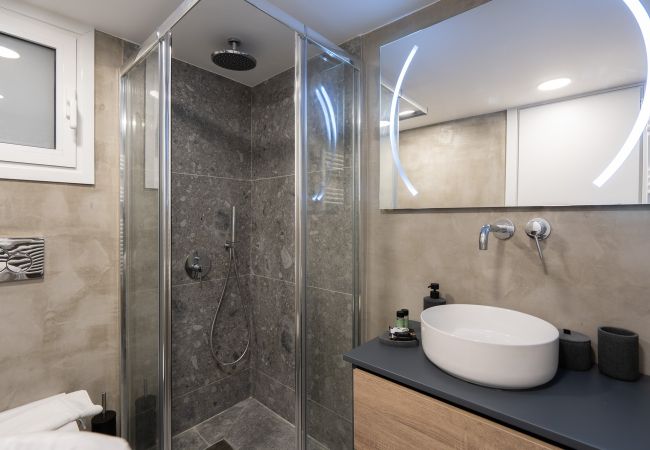 Apartment in Athens - LIV - Comfortable & Stylish Escape in Pagrati Apartment in Athens - LIV - Comfortable & Stylish Escape in Pagrati