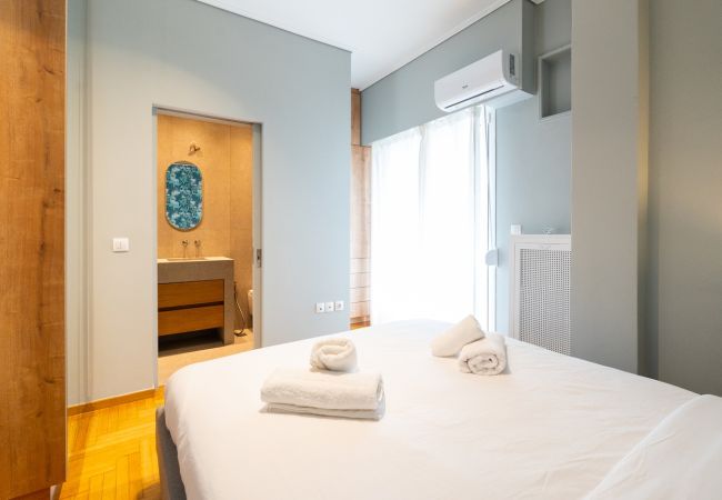 Apartment in Athens - LIV - Paradise Retreat in Athens Apartment in Athens - LIV - Paradise Retreat in Athens