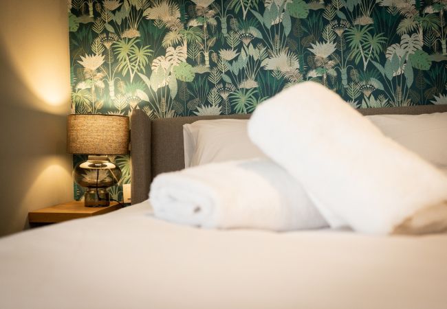 Apartment in Athens - LIV - Paradise Retreat in Athens Apartment in Athens - LIV - Paradise Retreat in Athens