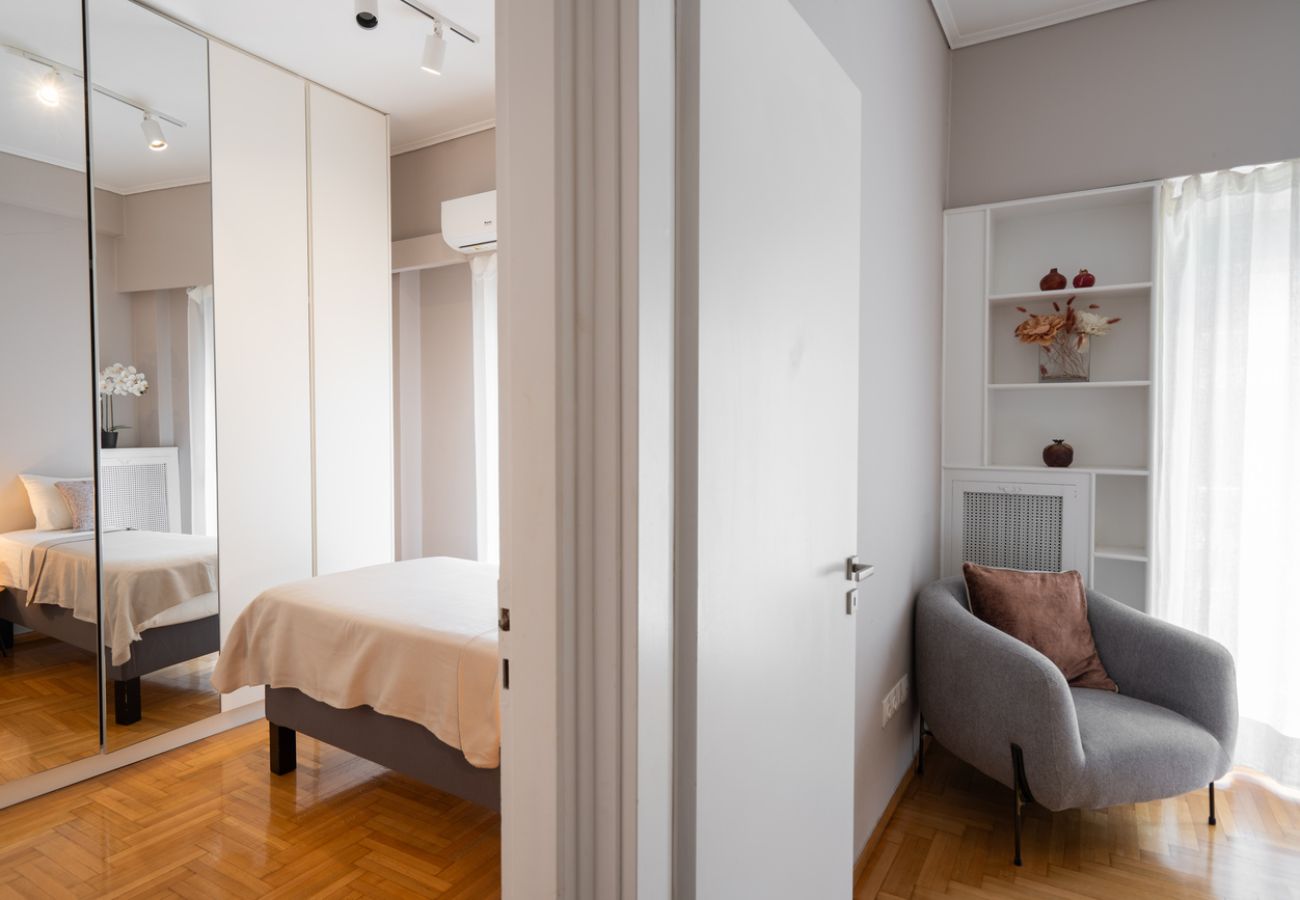 Apartment in Athens - LIV - Paradise Retreat in Athens