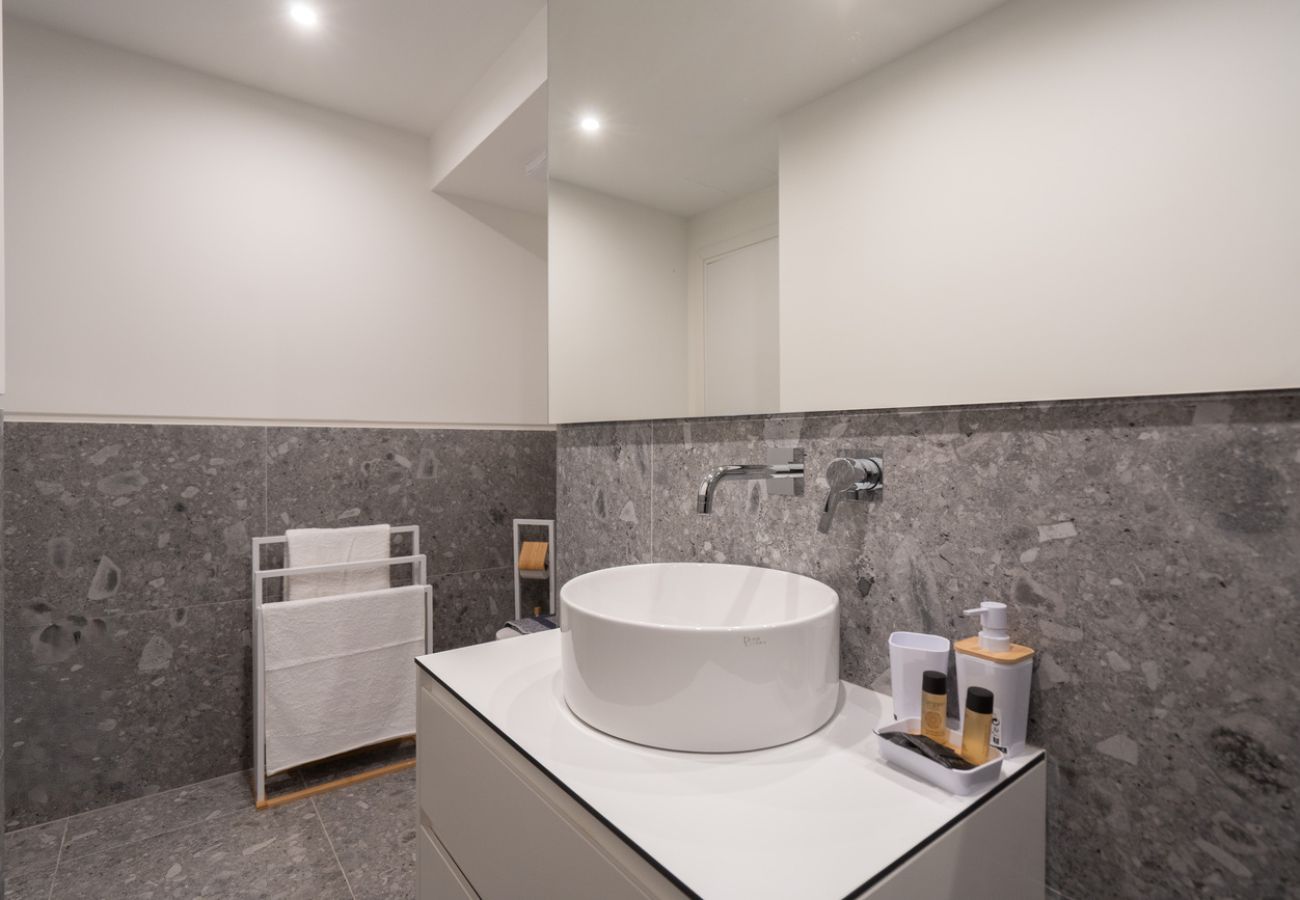 Apartment in Athens - LIV Athinum 1 - Luxury Apartment 4B