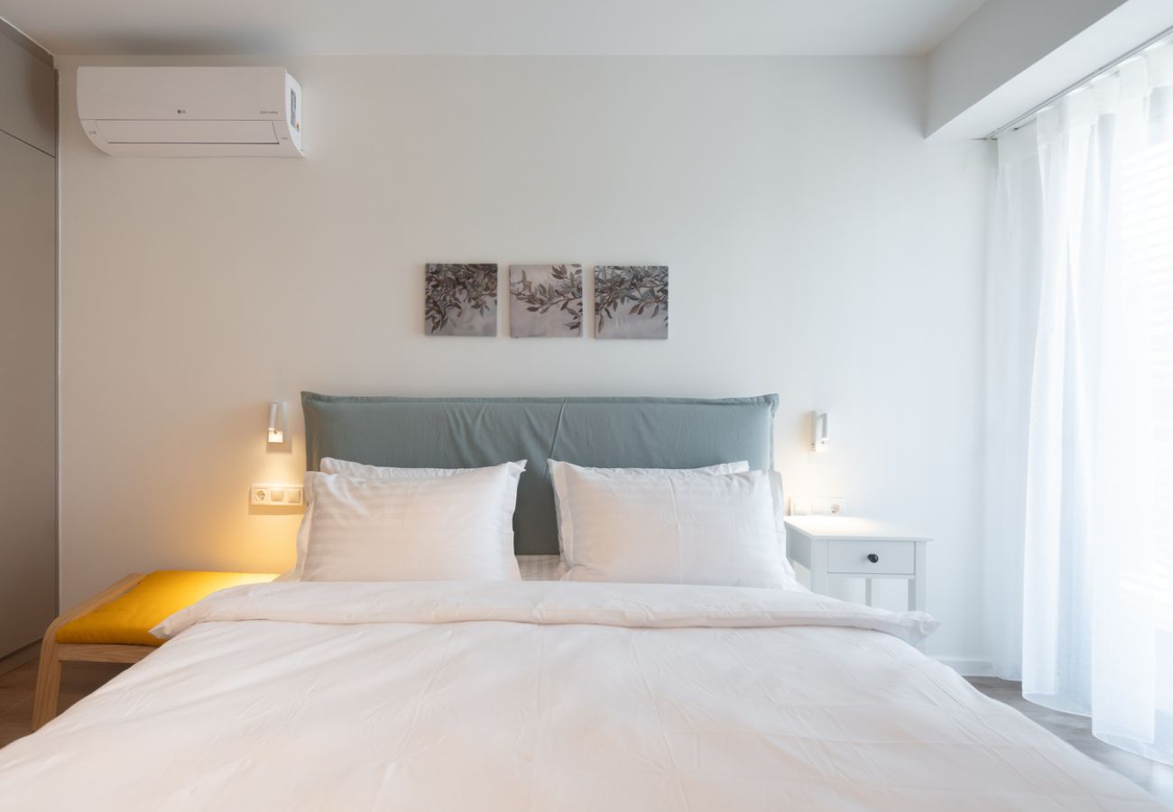 Apartment in Athens - LIV Athinum 1 - Luxury Apartment 1B