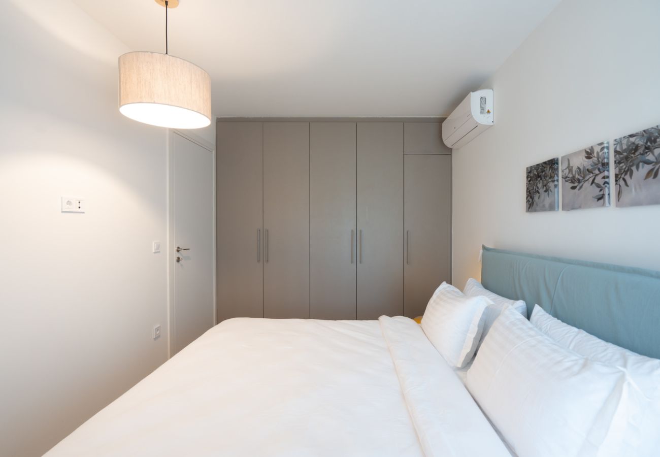 Apartment in Athens - LIV Athinum 1 - Luxury Apartment 1B