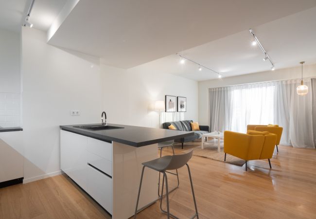 in Athens - LIV Athinum 1 - Luxury Apartment 4C