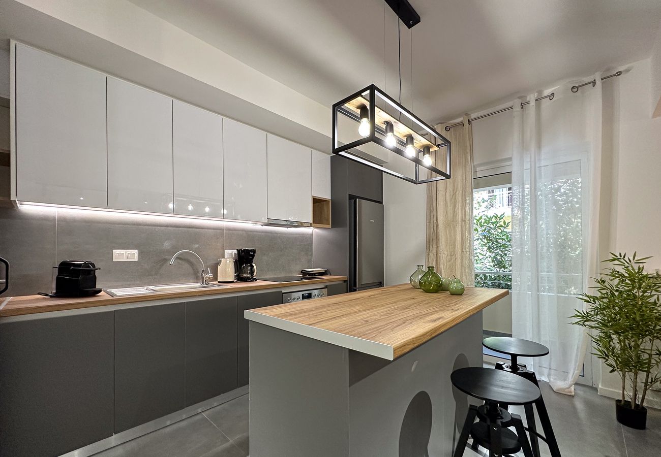 Apartment in Athens - LIV Athinum 1 - Luxury Apartment 4C