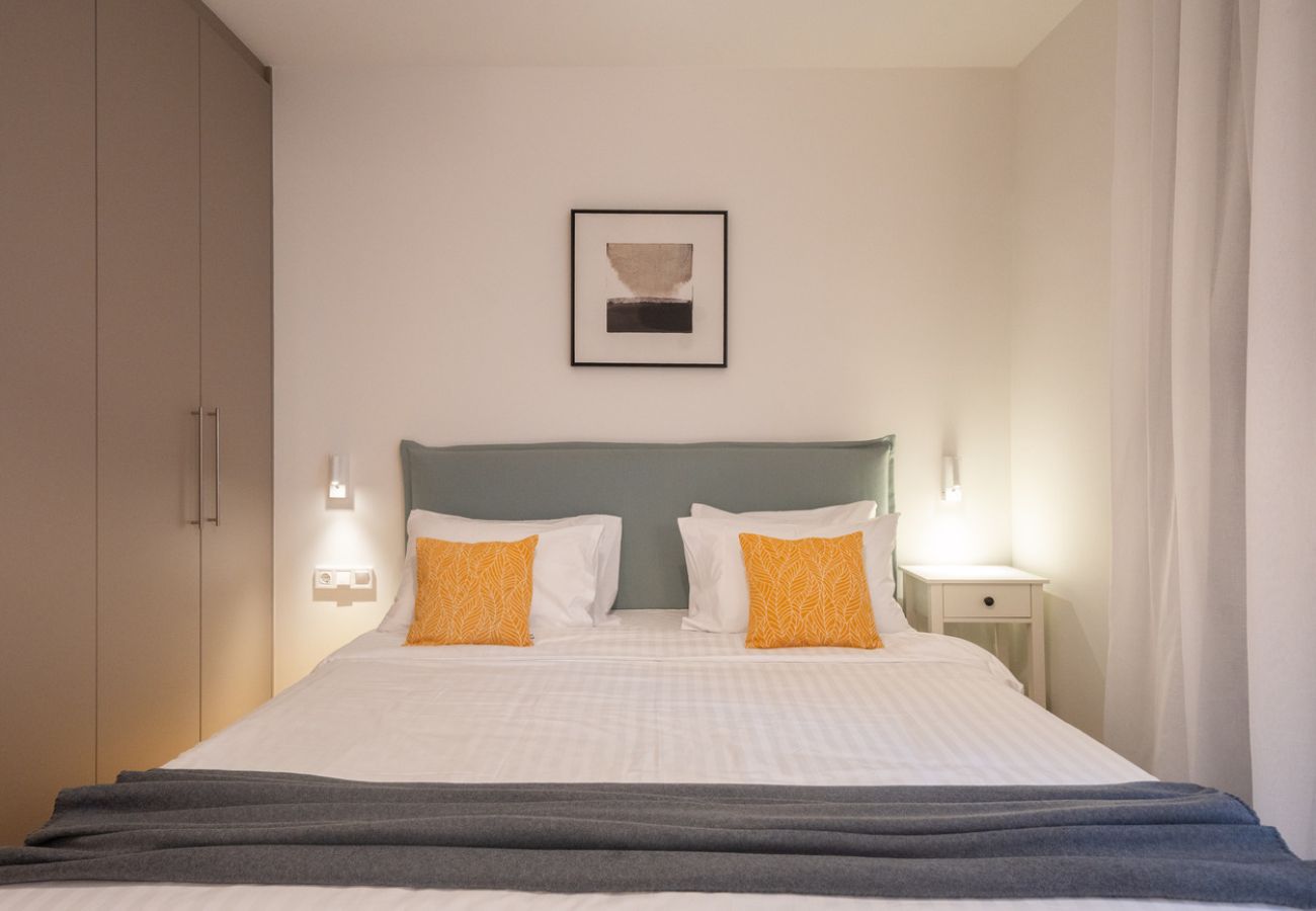 Apartment in Athens - LIV Athinum 1 - Luxury Apartment 4C
