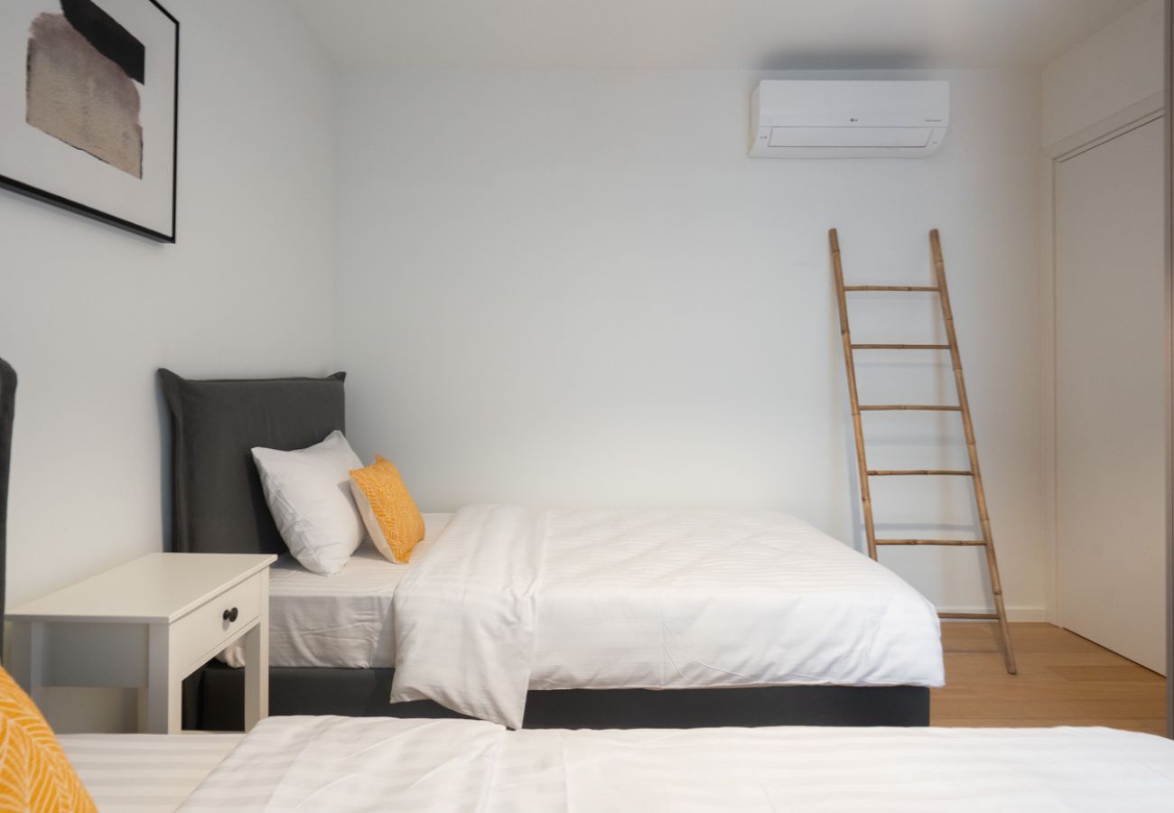 Apartment in Athens - LIV Athinum 1 - Luxury Apartment 4C