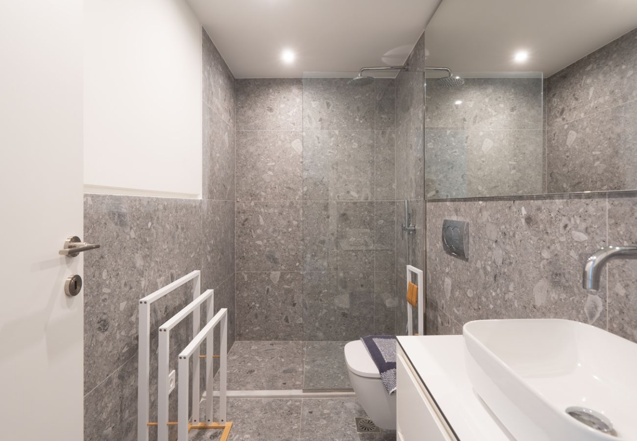 Apartment in Athens - LIV Athinum 1 - Luxury Apartment 2A