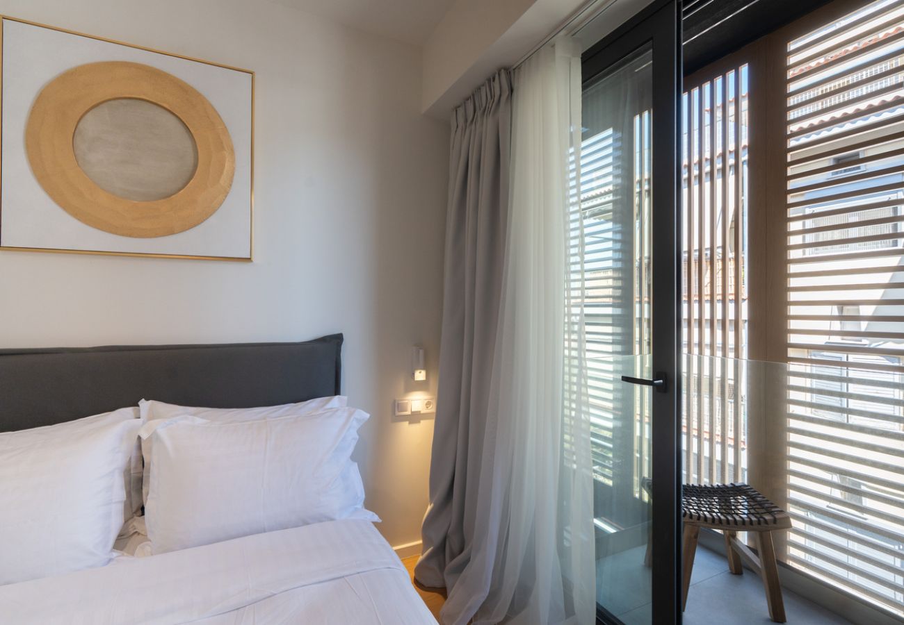 Apartment in Athens - LIV Athinum 1 - Luxury Apartment 4A