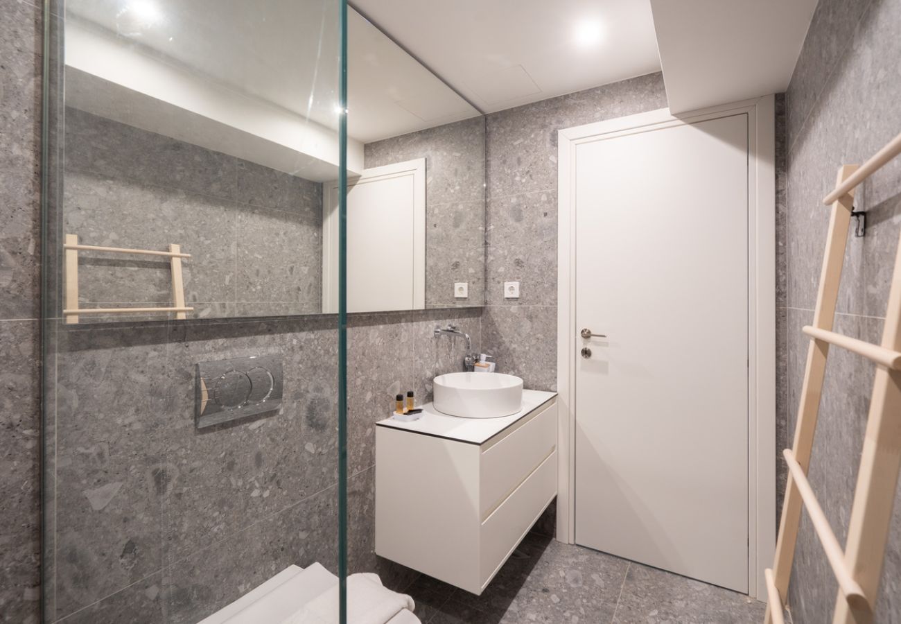 Apartment in Athens - LIV Athinum 1 - Luxury Apartment 5A