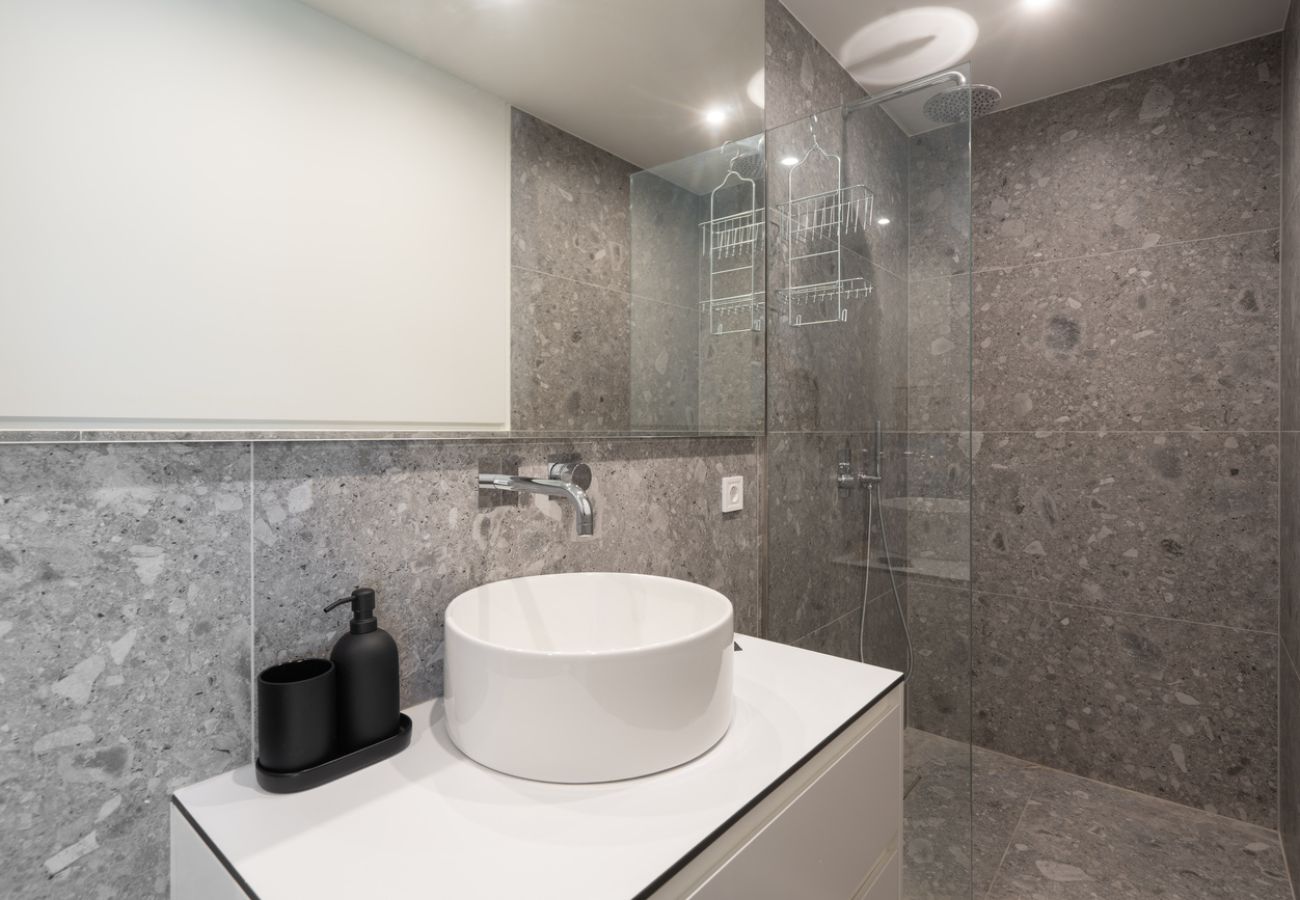 Apartment in Athens - LIV Athinum 1 - Luxury Apartment 3B
