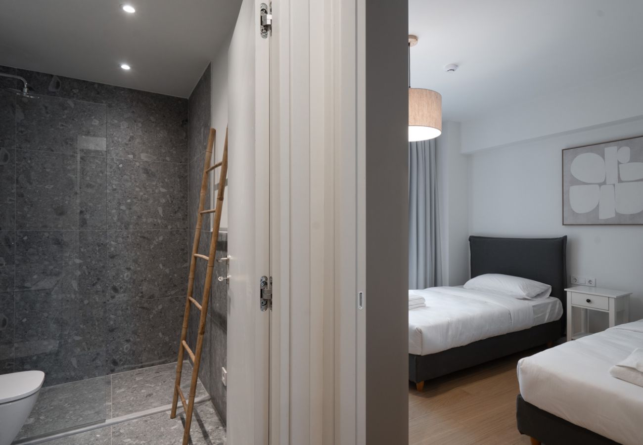 Apartment in Athens - LIV Athinum 1 - Luxury Apartment 1C