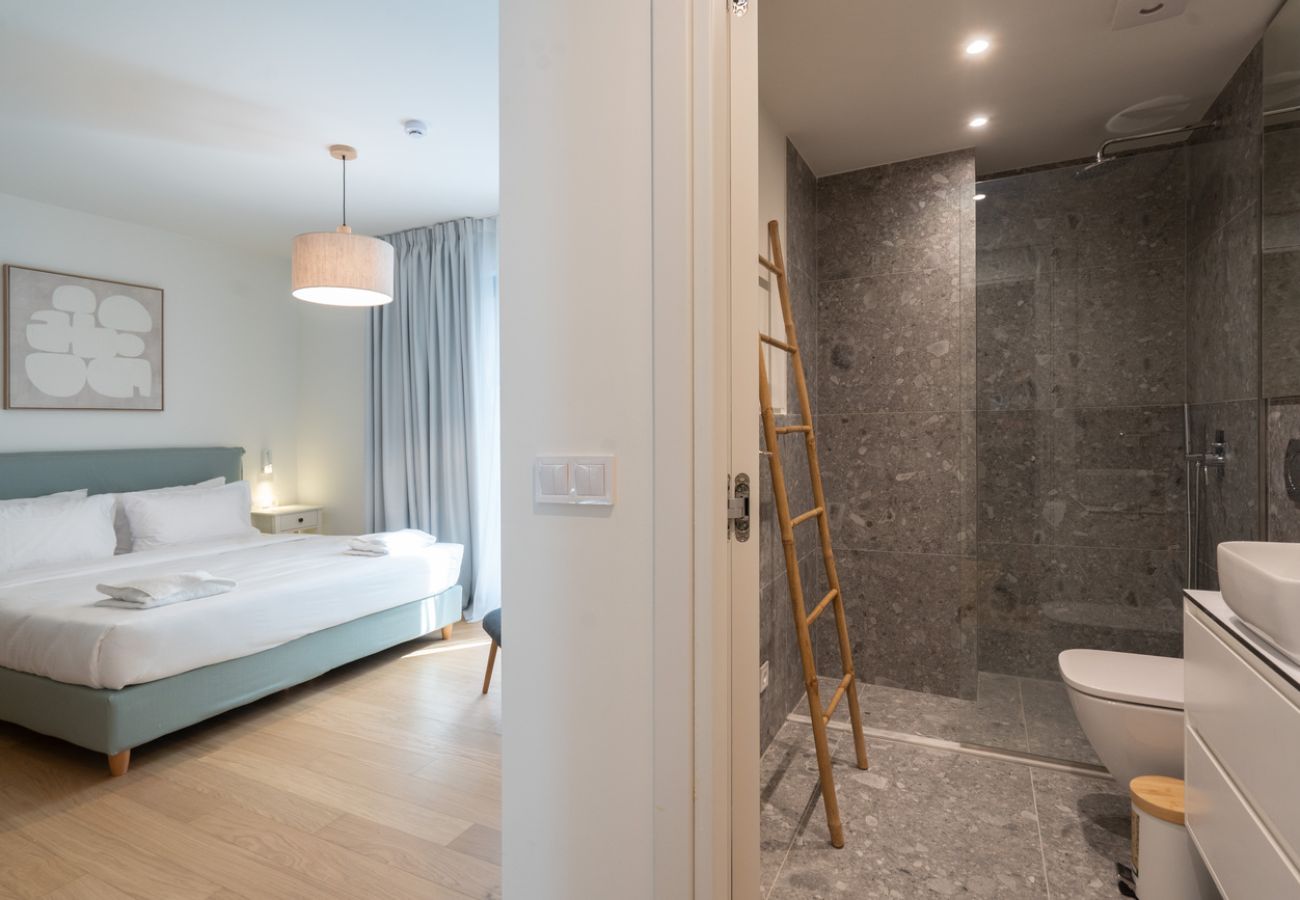 Apartment in Athens - LIV Athinum 1 - Luxury Apartment 1C
