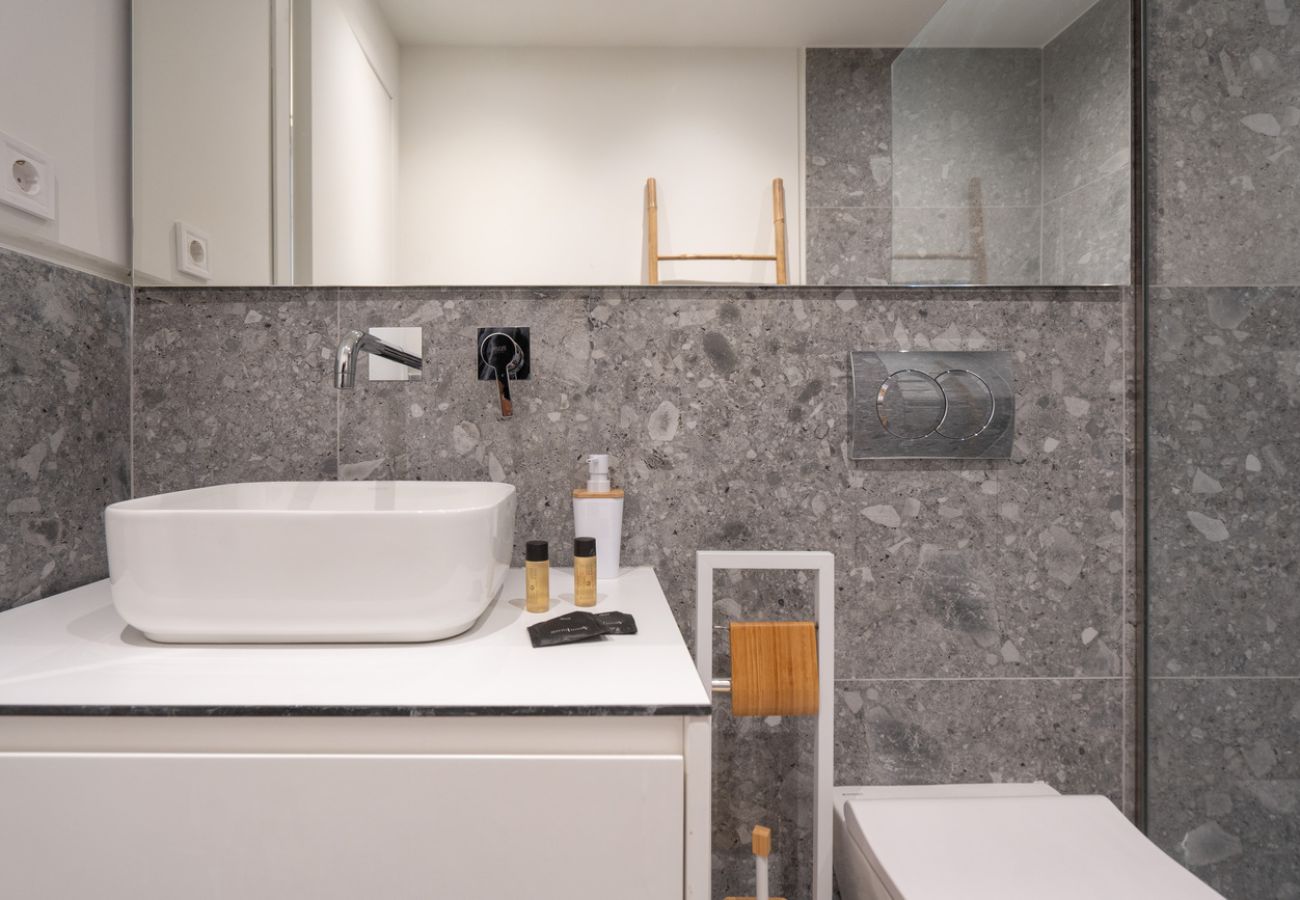 Apartment in Athens - LIV Athinum 1 - Luxury Apartment 1C