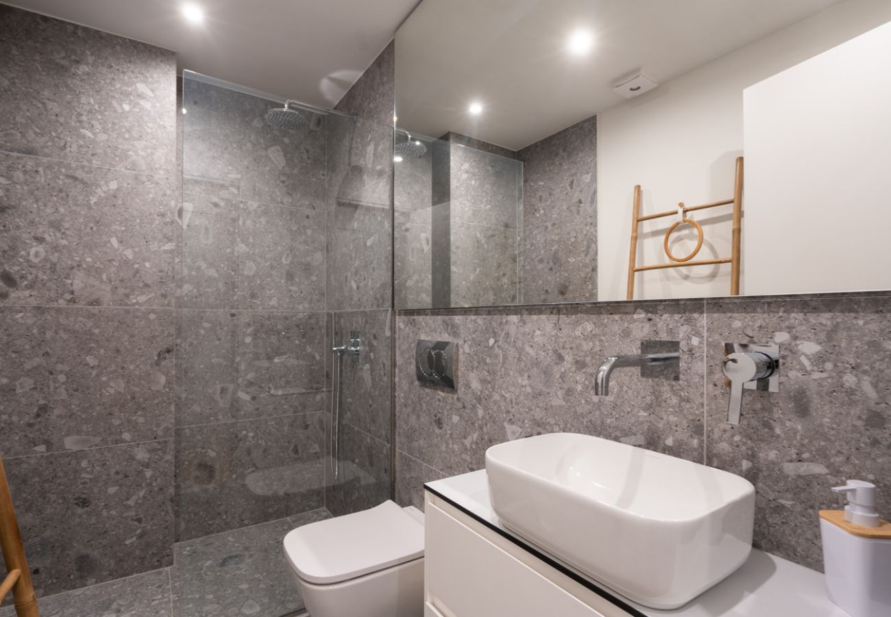 Apartment in Athens - LIV Athinum 1 - Luxury Apartment 2C