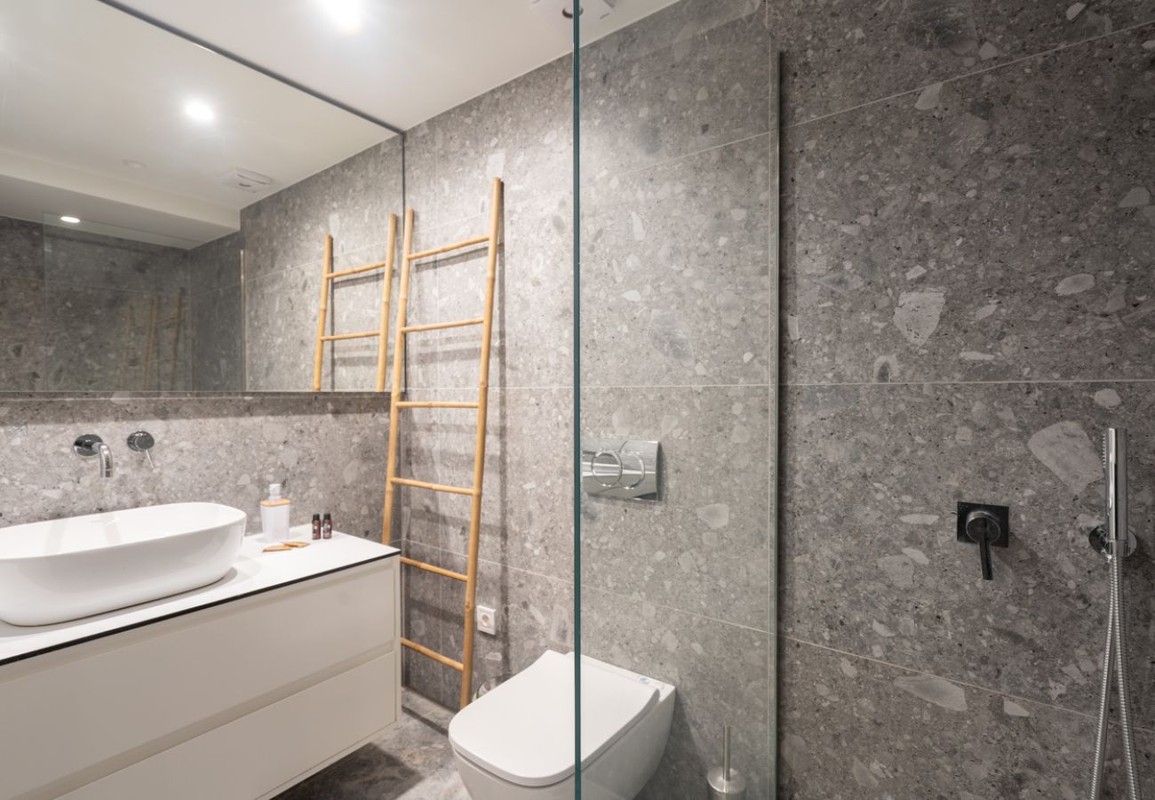 Apartment in Athens - LIV Athinum 1 - Luxury Penthouse Apartment 5B