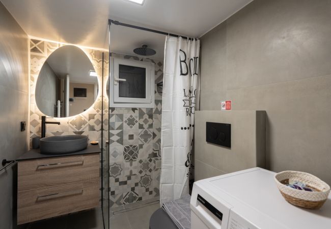 Apartment in Athens - LIV - Vintage Acropolis Apartment Apartment in Athens - LIV - Vintage Acropolis Apartment