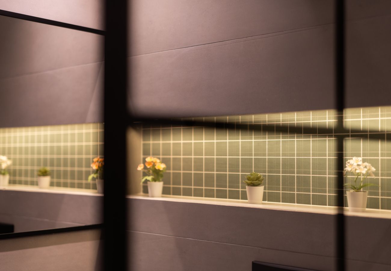 Apartment in Athens - LIV - Spacious Flat for Friends & Family