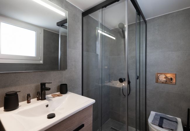 Apartment in Glyfada - LIV - Seaside Getaway in Glyfada Apartment in Glyfada - LIV - Seaside Getaway in Glyfada