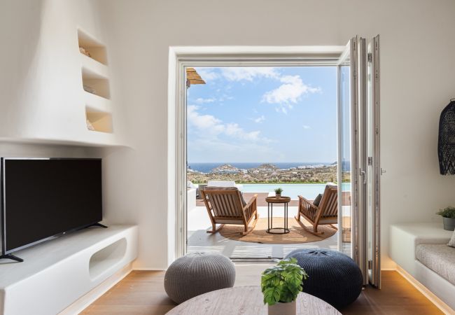 Villa in Mykonos - Luxury Mykonos Villa in Kalafatis Villa in Mykonos - Luxury Mykonos Villa in Kalafatis