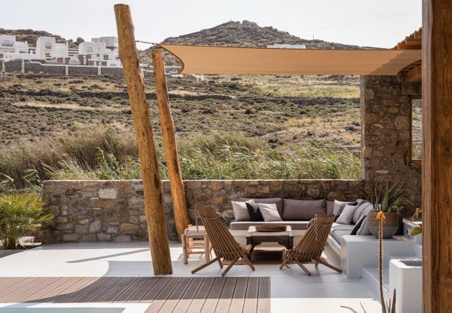 Villa in Mykonos - Luxury Mykonos Villa in Kalafatis Villa in Mykonos - Luxury Mykonos Villa in Kalafatis