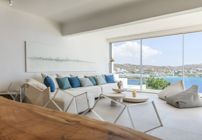 Villa in Mykonos - Luxury Mykonos 6 Bedroom Villa in Agios Lazaros Villa in Mykonos - Luxury Mykonos 6 Bedroom Villa in Agios Lazaros