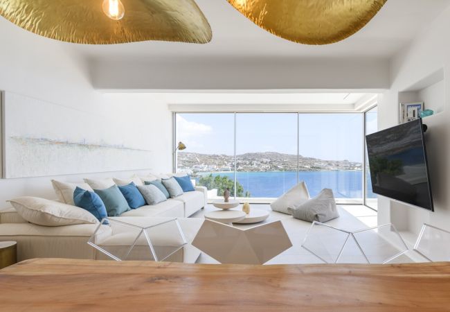 Villa in Mykonos - Luxury Mykonos 6 Bedroom Villa in Agios Lazaros Villa in Mykonos - Luxury Mykonos 6 Bedroom Villa in Agios Lazaros