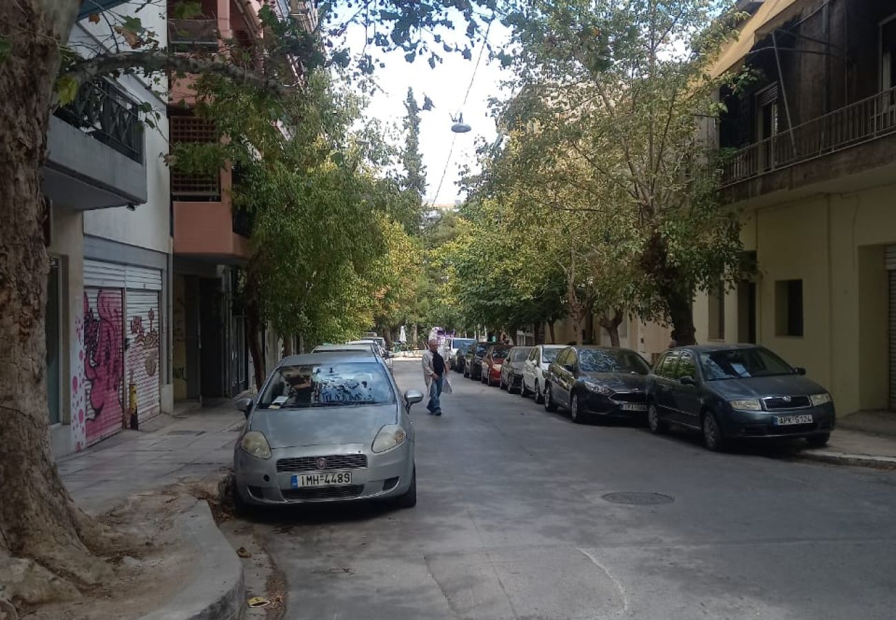 Apartment in Athens - LIV - Trendy Athenian Apartment in Pagrati