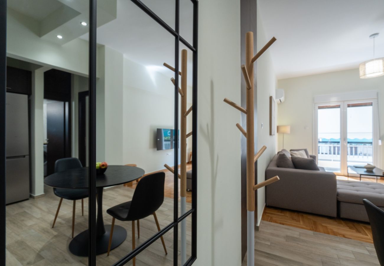 Apartment in Athens - LIV - Relaxing Pagrati Retreat in Athens