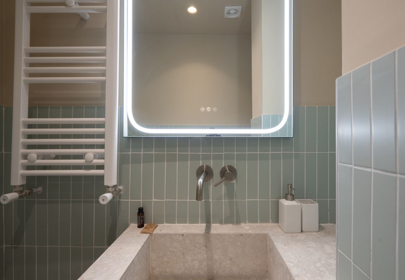 Apartment in Athens - LIV - Artistic Rooftop Apartment in Pagrati