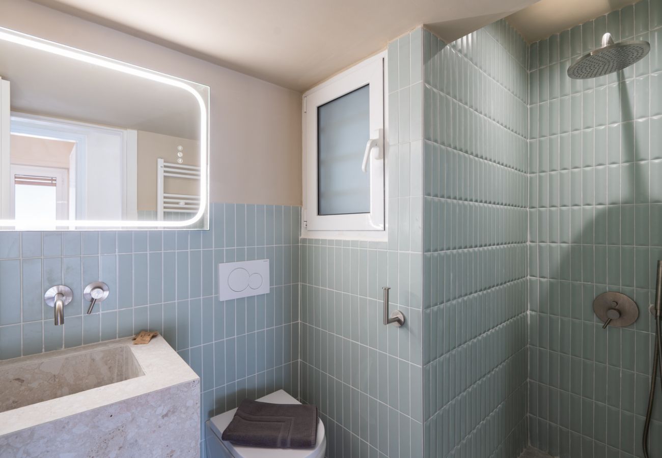 Apartment in Athens - LIV - Artistic Rooftop Apartment in Pagrati