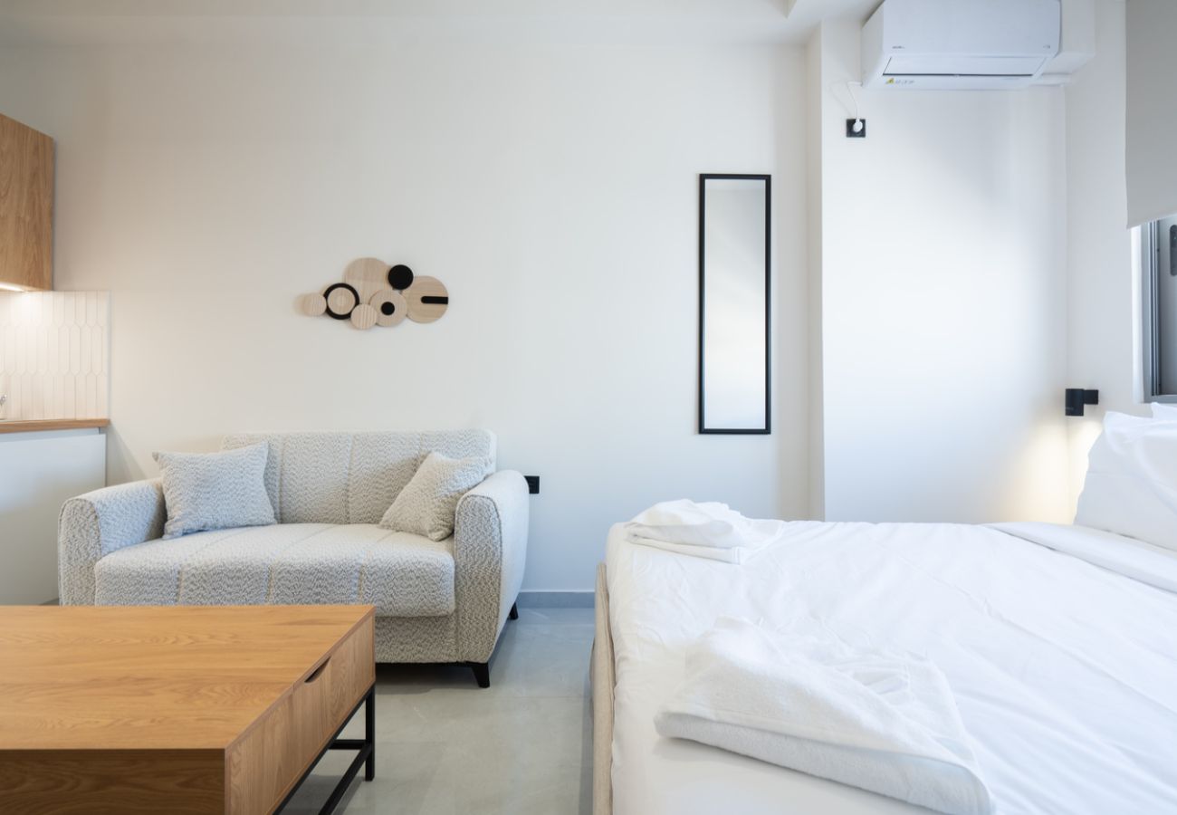 Studio in Athens - LIV - Prime Central Athens Studio S8-4A