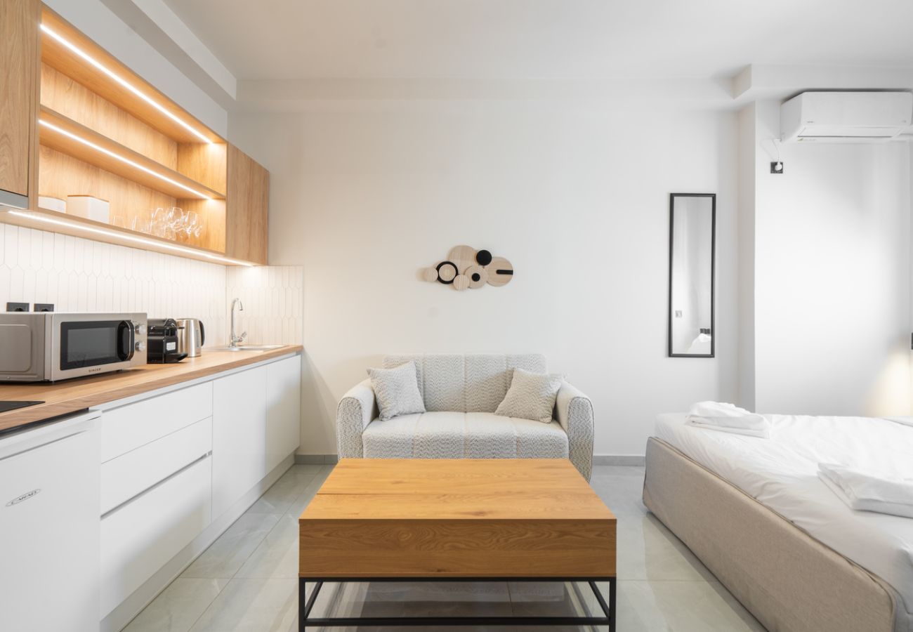 Studio in Athens - LIV - Prime Central Athens Studio S8-4A
