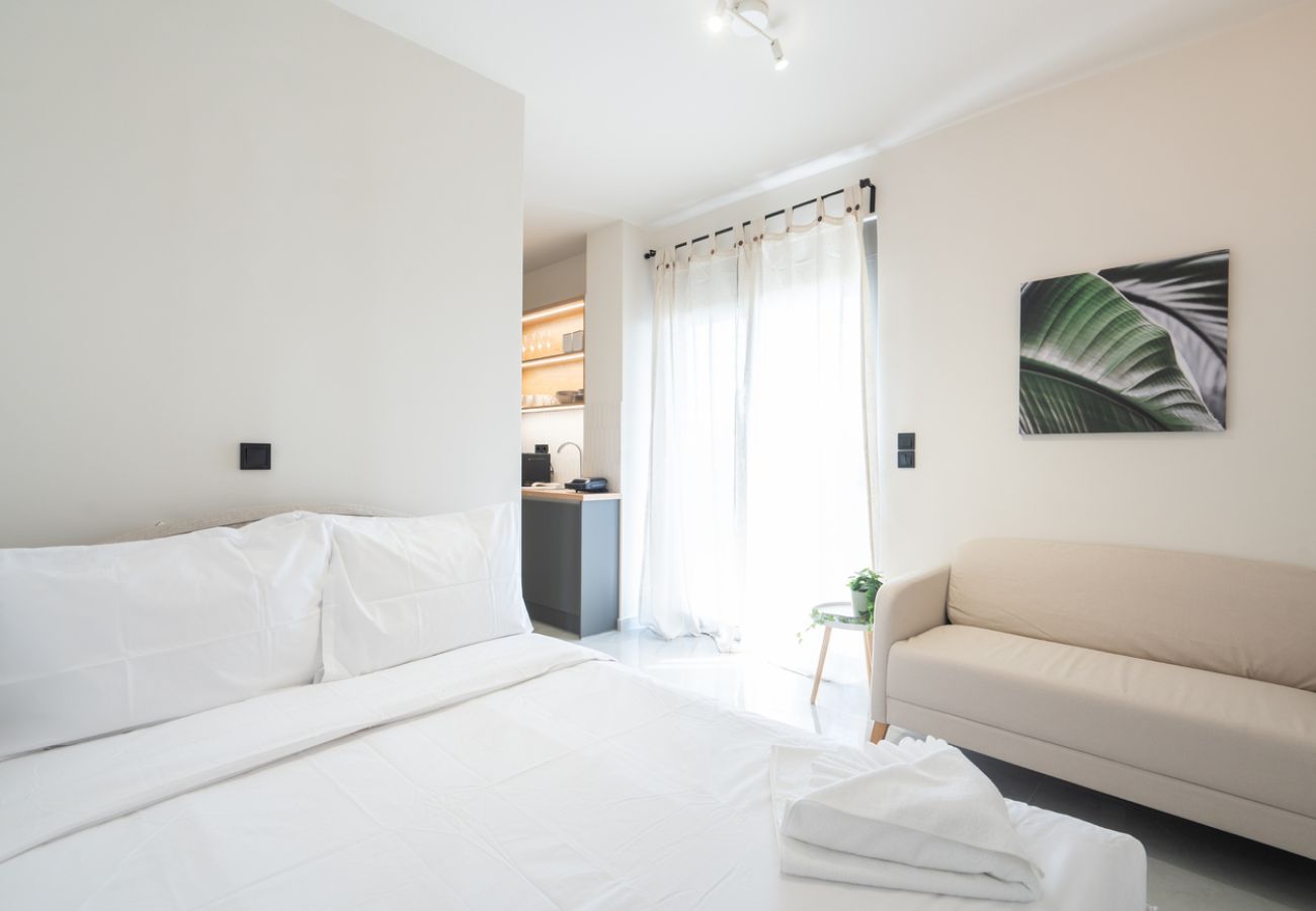 Studio in Athens - LIV - Prime Central Athens Studio S8-3C
