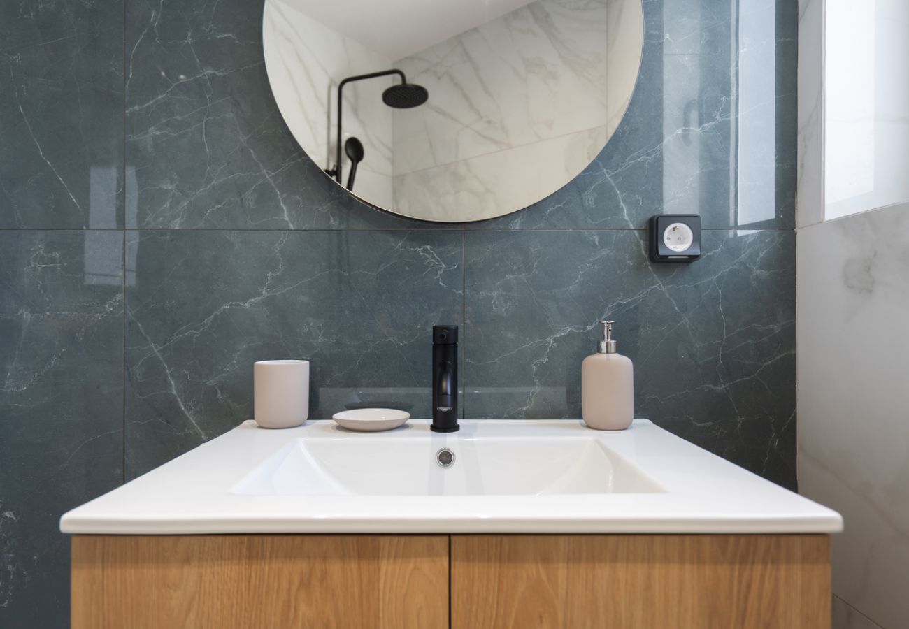Studio in Athens - LIV - Modern Studio Apartment S8-1A