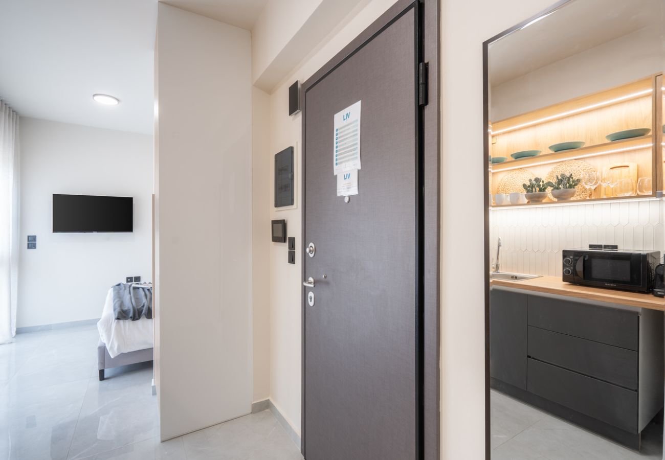Studio in Athens - LIV - Prime Central Athens Studio S8-1C
