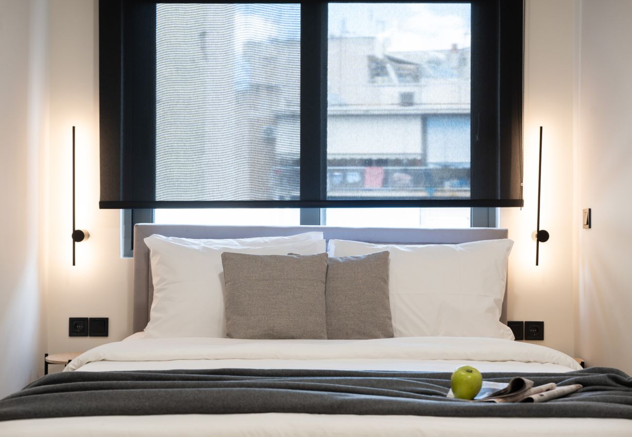 Studio in Athens - LIV - Prime Central Athens Studio S8-2A